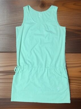 Arcteryx Womens Contenta Dress Medium Elastic Waist Pockets Travel Short Green